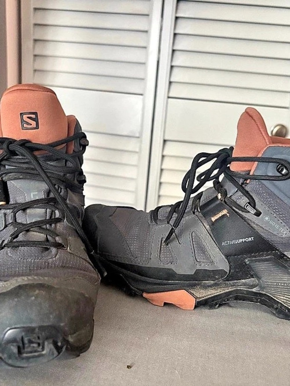 Salomon X Ultra 3 Mid GTX Hiking Boots US 7.5 Black Orange